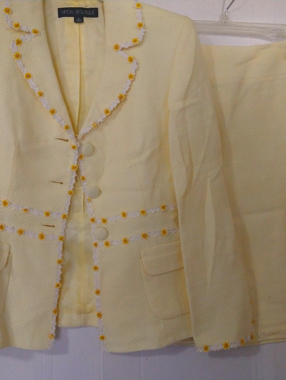 Stunning Nipon Boutique Yellow Boucle Knit Floral Embroidered Crochet Skirt Suit